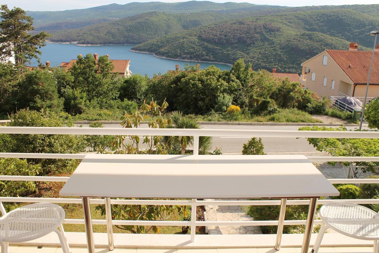 Apartments Vila Marica Rabac Oda fotoğraf